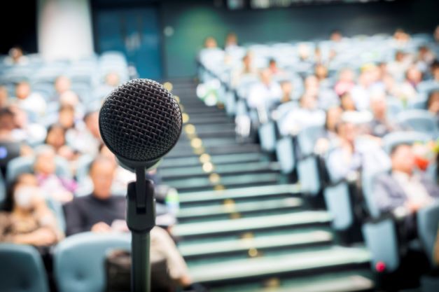 Tips to improve your Presenting and Pitching Skills